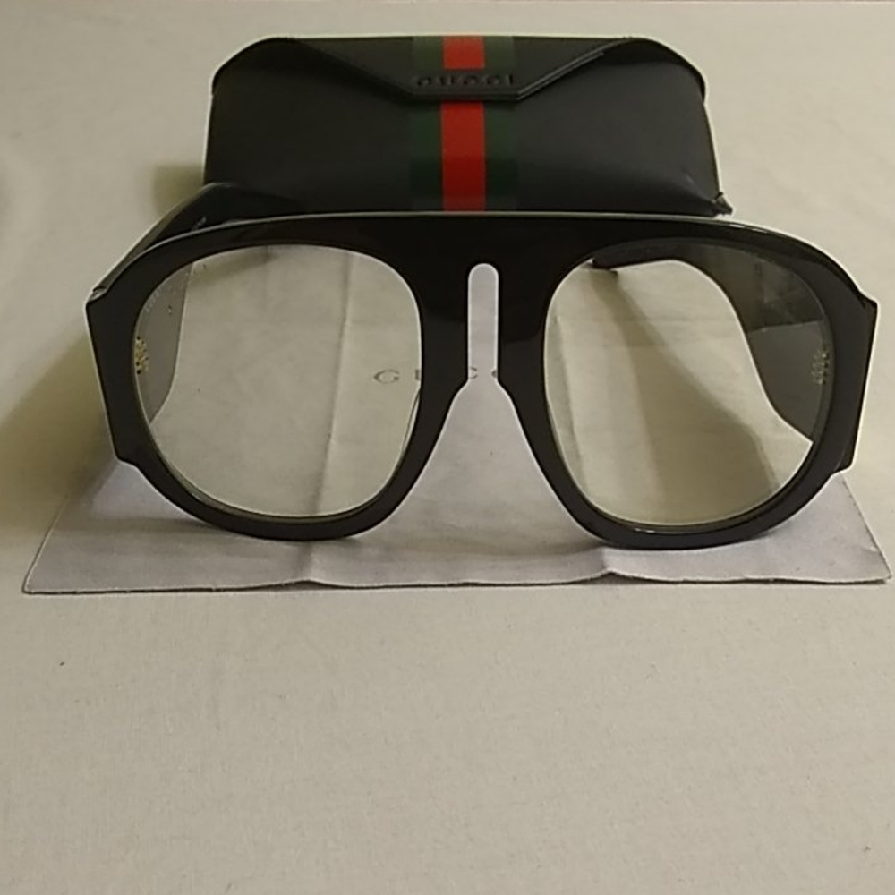 Gucci Oversized Aviator Sunglasses GG0152s Black